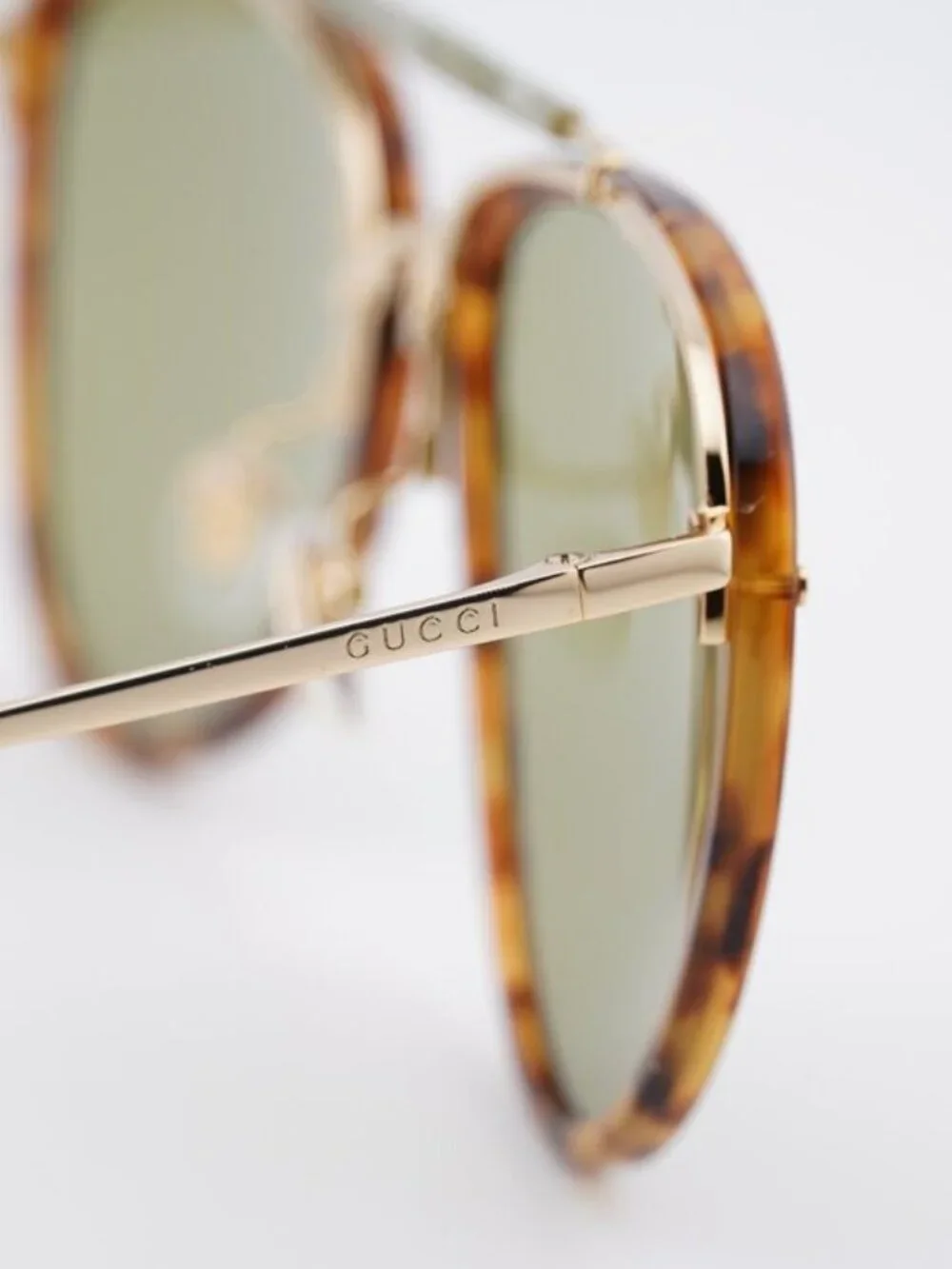 Gucci authentic gg0672s